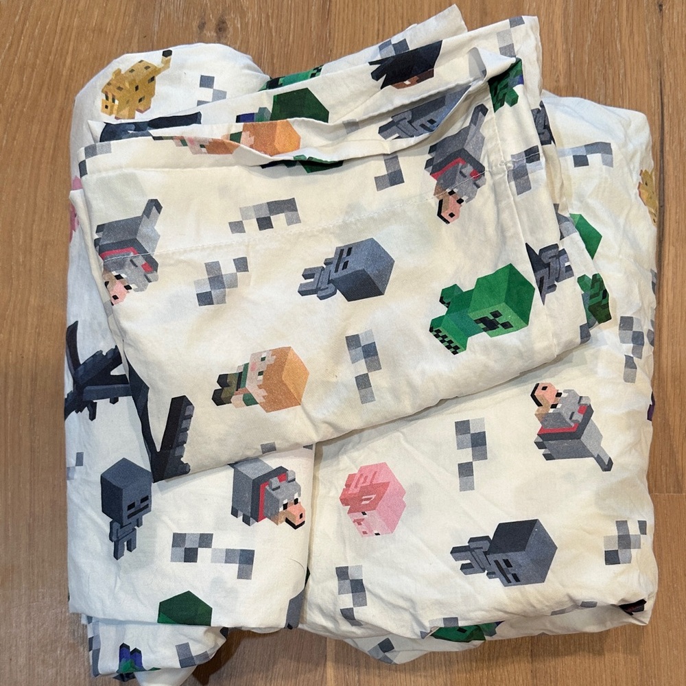 Pottery Barn Kids Twin Minecraft Sheets - White with Multicolor Characters